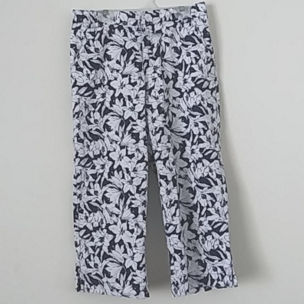 Navy & White Floral Capris